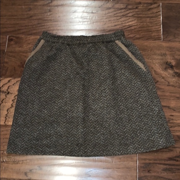 J. Crew Dresses & Skirts - J.Crew Wool Skirt with Pockets, Size 2